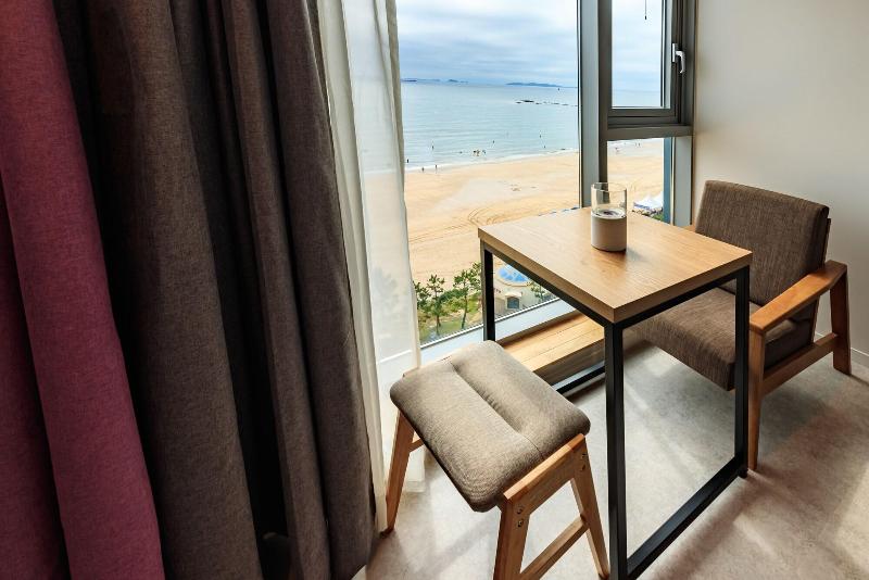 Day Nice Hotel image