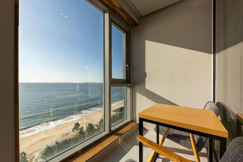 Day Nice Hotel image