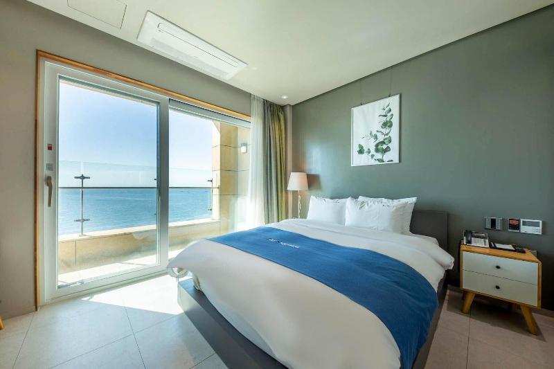 Day Nice Hotel image