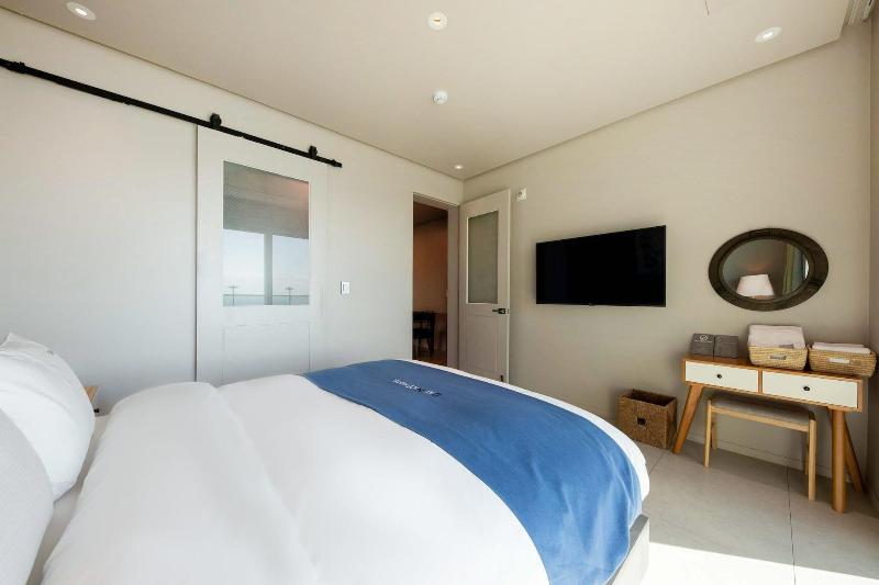 Day Nice Hotel image