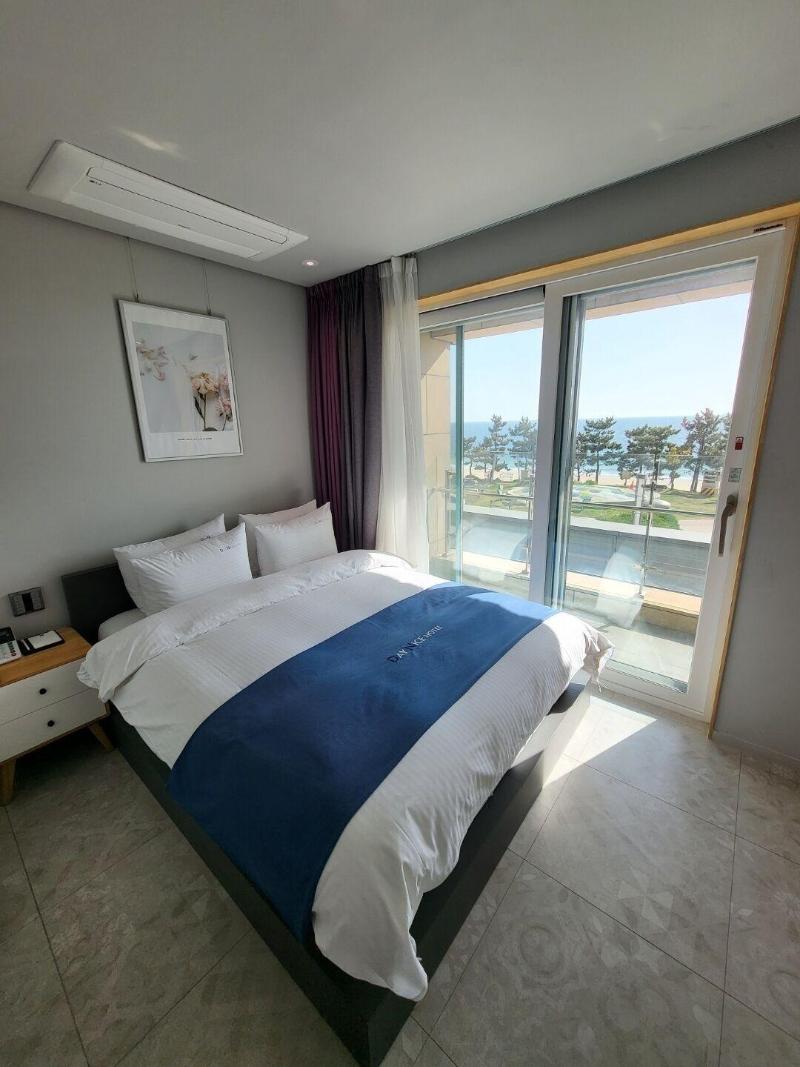 Day Nice Hotel image