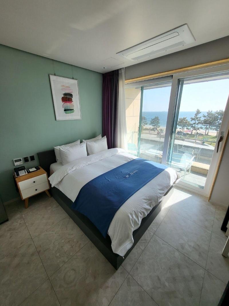 Day Nice Hotel image