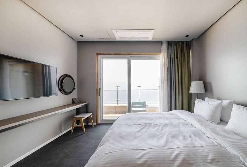 Day Nice Hotel image