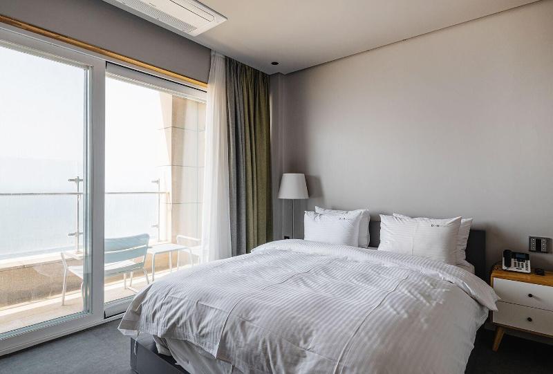 Day Nice Hotel image