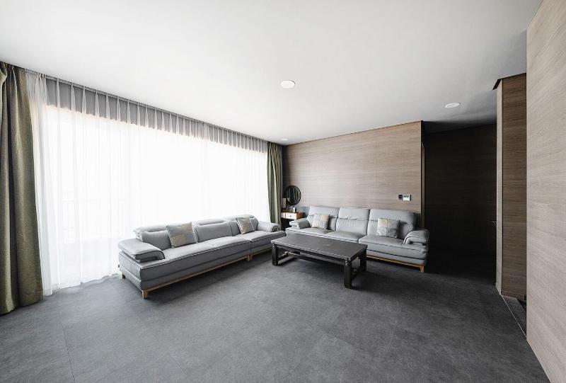 Day Nice Hotel image