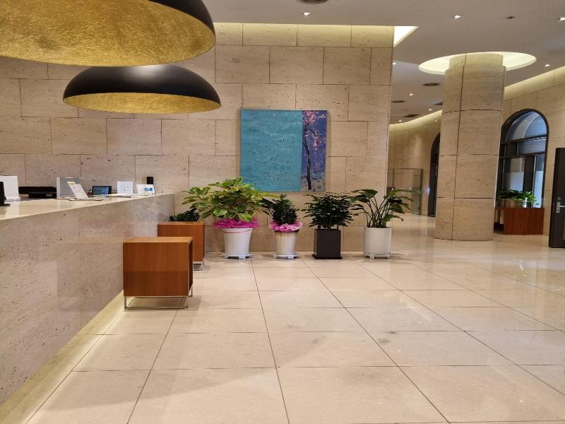 Pine Grove Hotel image