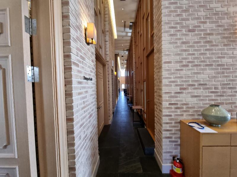 Pine Grove Hotel image