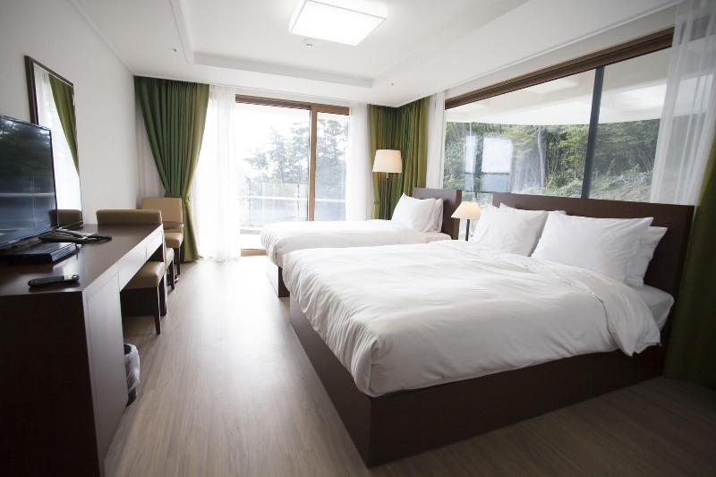 Dongwon Royal Country Club & Resort image