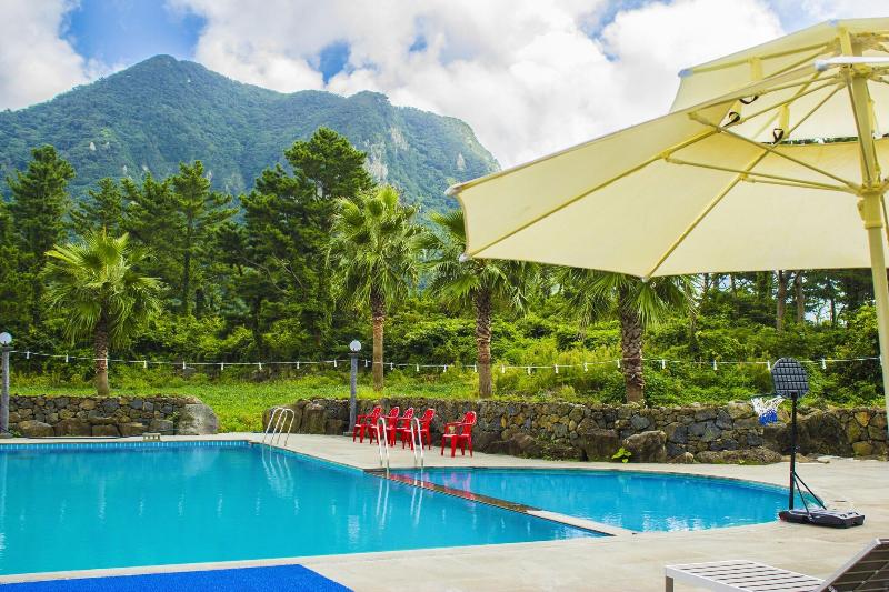 Dammora Resort image
