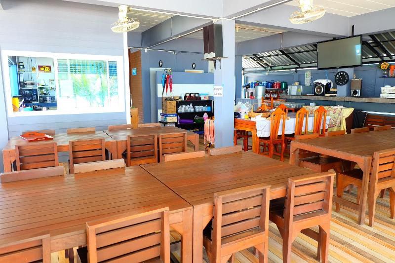 Tharadol Beach Resort image