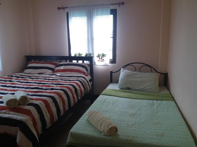 Benya Guest House Phimai image