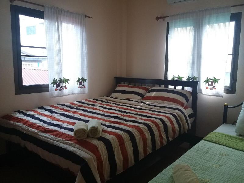 Benya Guest House Phimai image