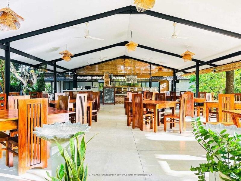 Ele Camp Udawalawa