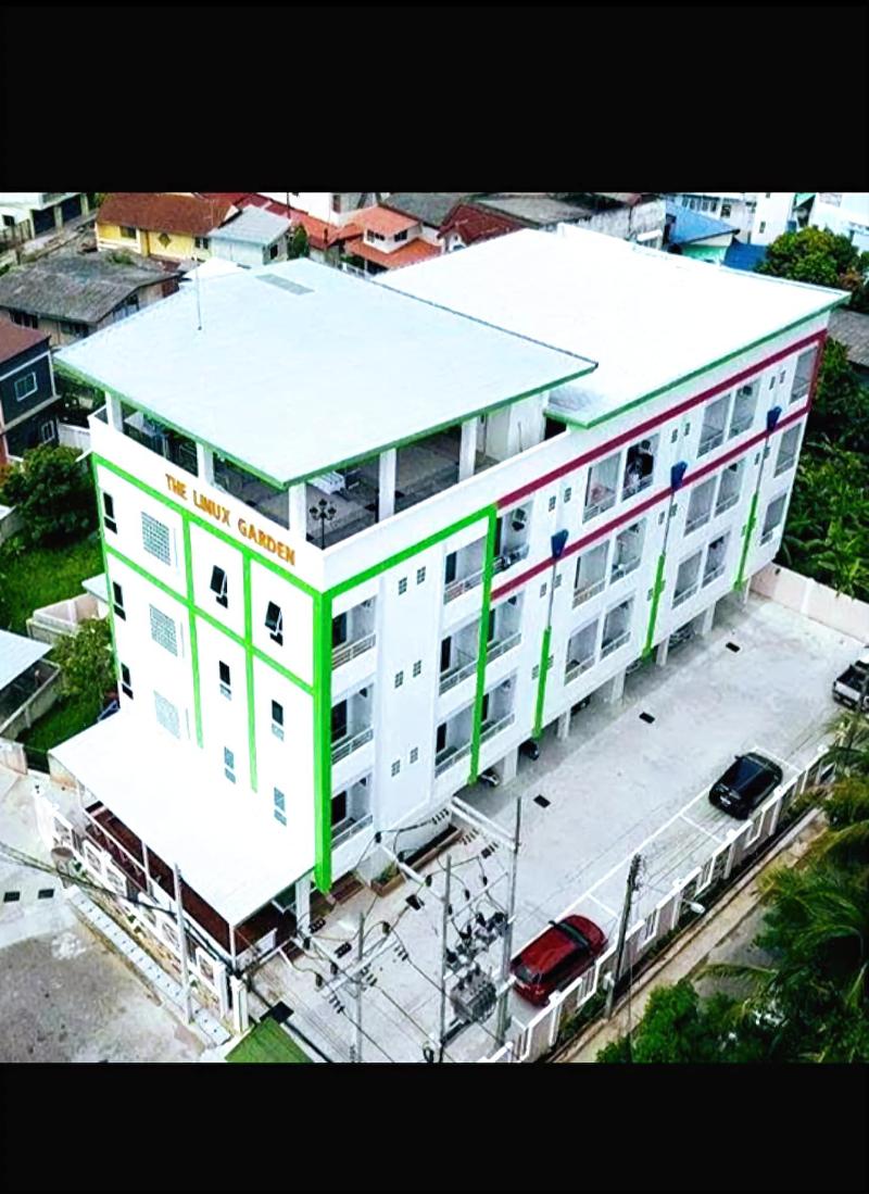 The Linux Garden Hotel image