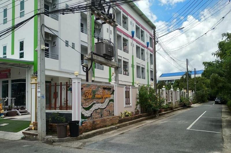 The Linux Garden Hotel image