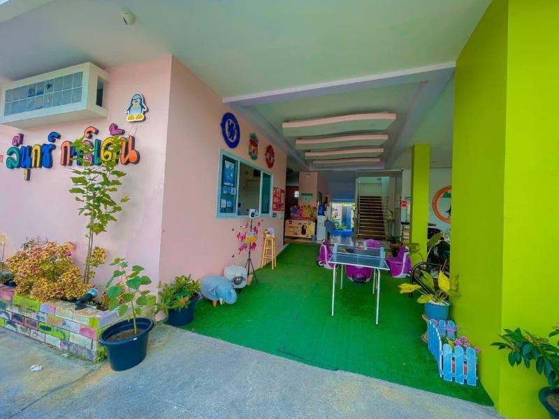 The Linux Garden Hotel image