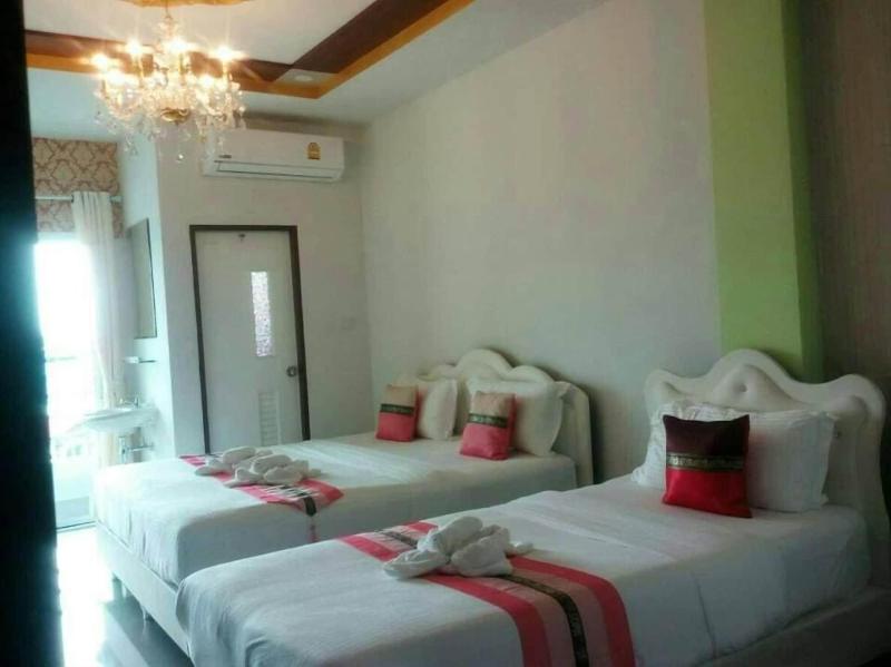 The Linux Garden Hotel image