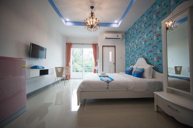 The Linux Garden Hotel image