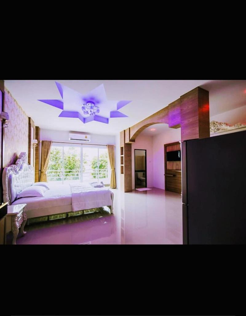 The Linux Garden Hotel image 3