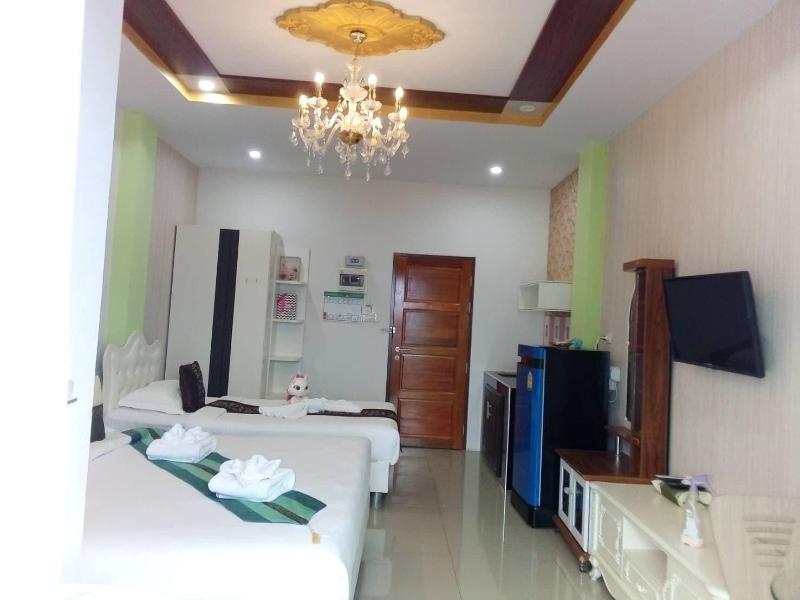 The Linux Garden Hotel image