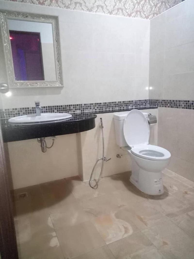 The Linux Garden Hotel image