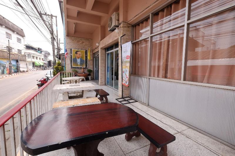 Mitaree Hotel 1 image