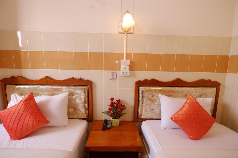 Mitaree Hotel 1 image