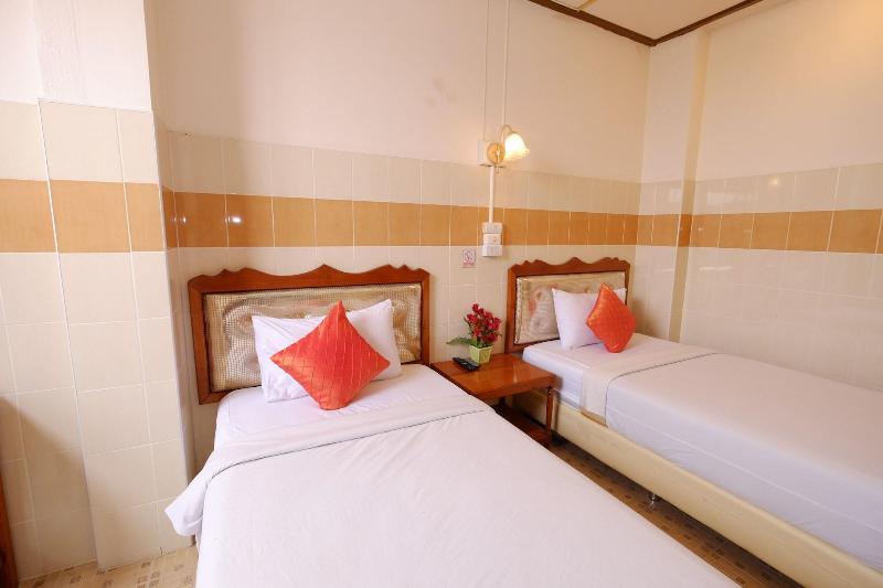 Mitaree Hotel 1 image