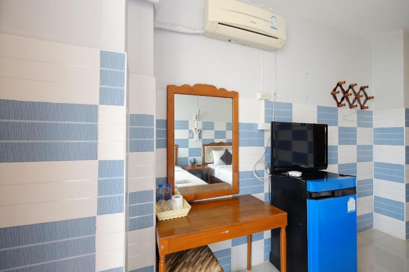 Mitaree Hotel 1 image