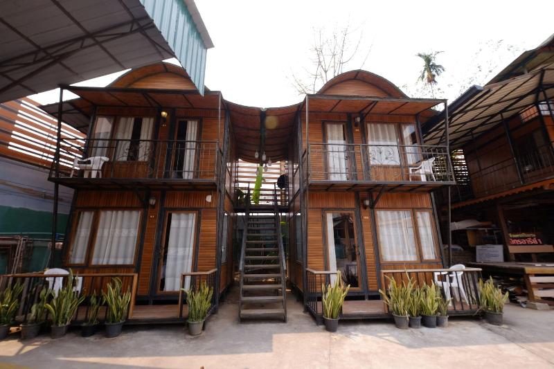Mitaree Hotel 1 image