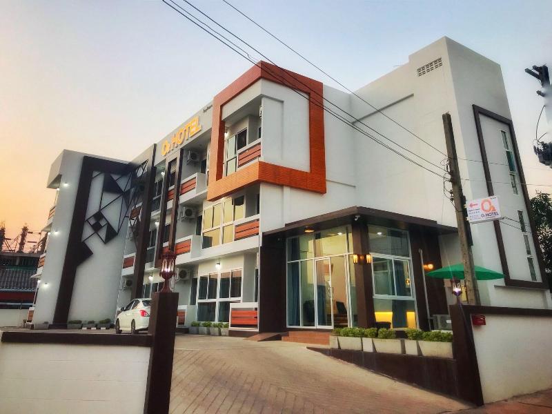 O2 Hotel Sakonnakhon, Sakon Nakhon