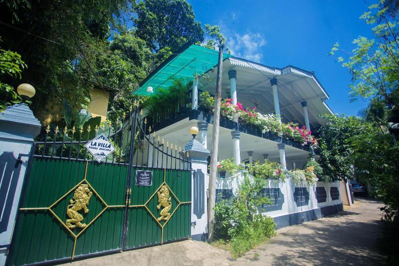 La Villa Guest House image