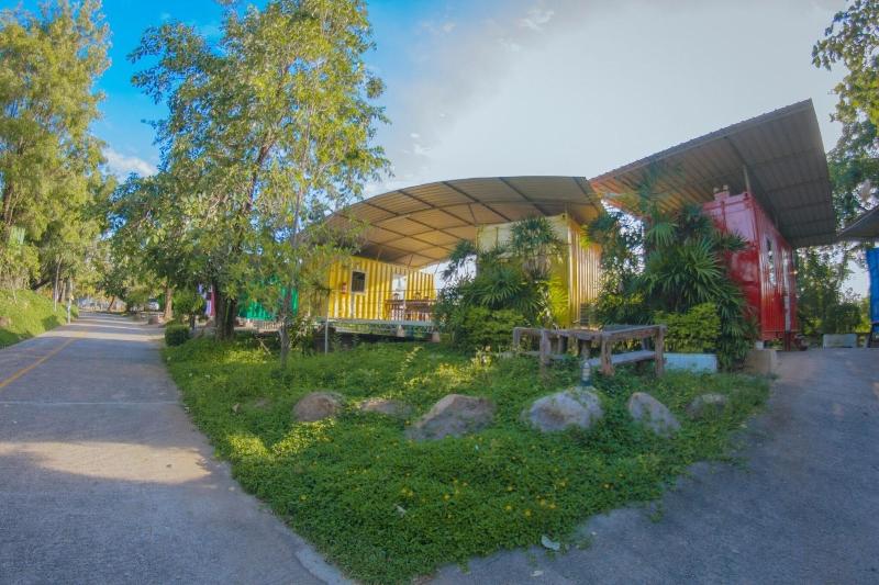 Iron Resort&Hotel image