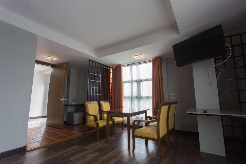 Iron Resort&Hotel image