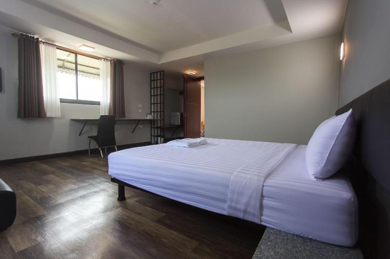 Iron Resort&Hotel image