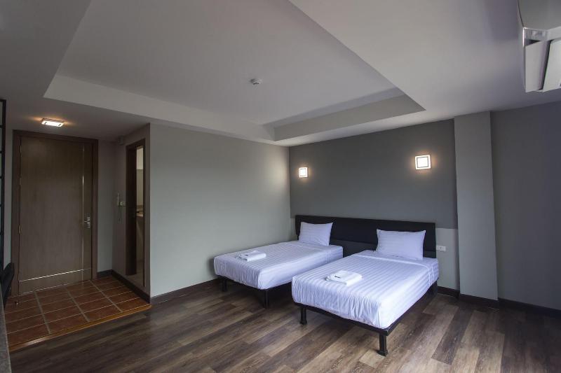 Iron Resort&Hotel image
