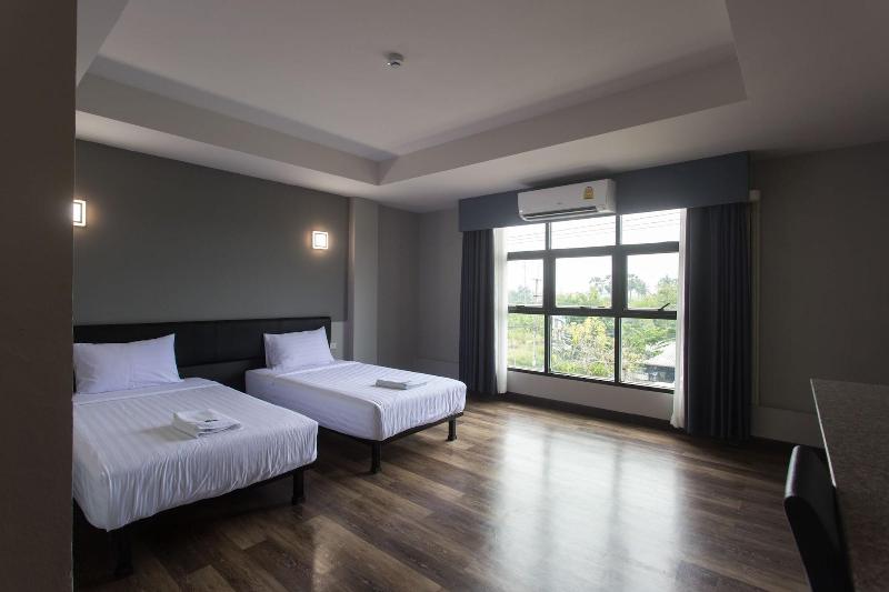 Iron Resort&Hotel image