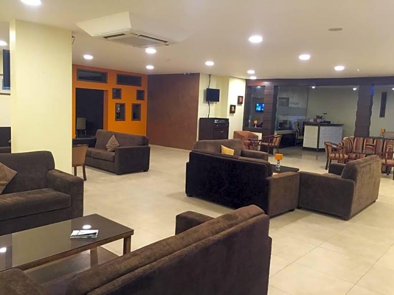 Zaina Plaza Hotel image