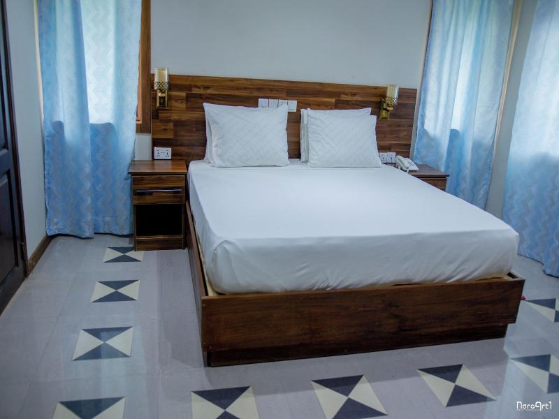 Rainforest Lodge image