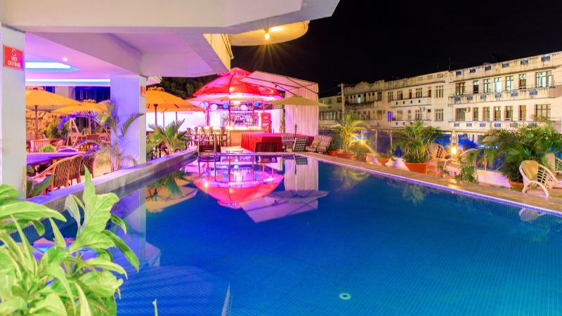 Hotel Sapphire image