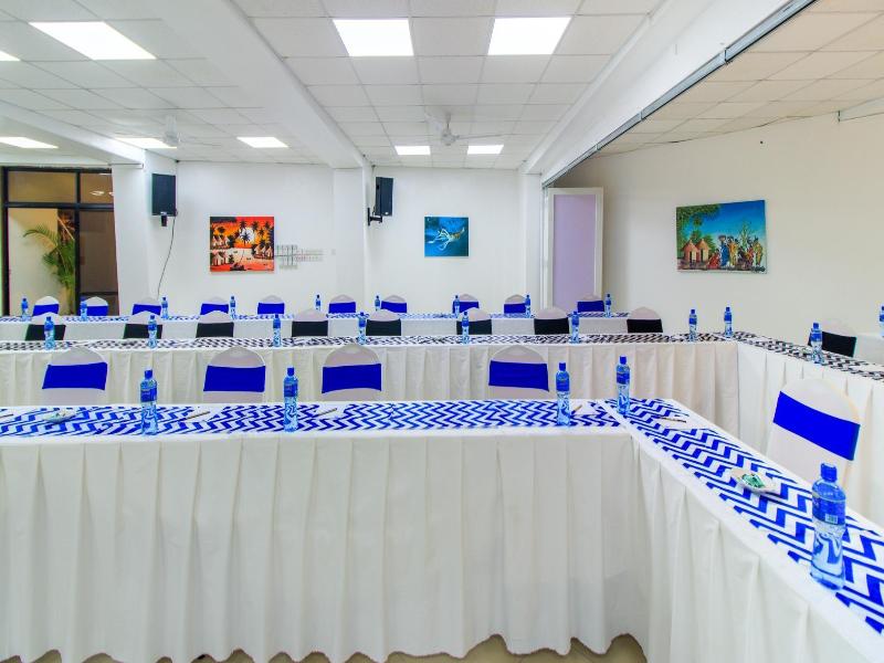 Hotel Sapphire image