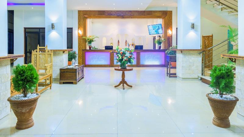 Hotel Sapphire image