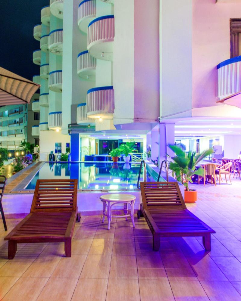 Hotel Sapphire image