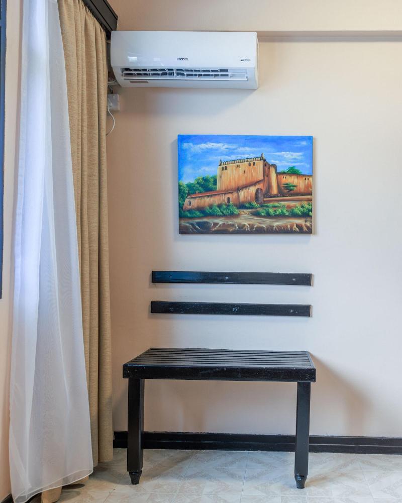 Hotel Sapphire image