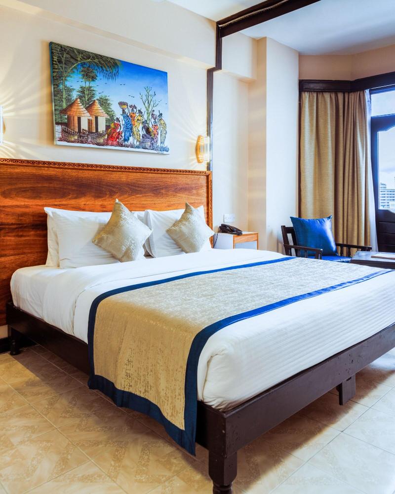 Hotel Sapphire image