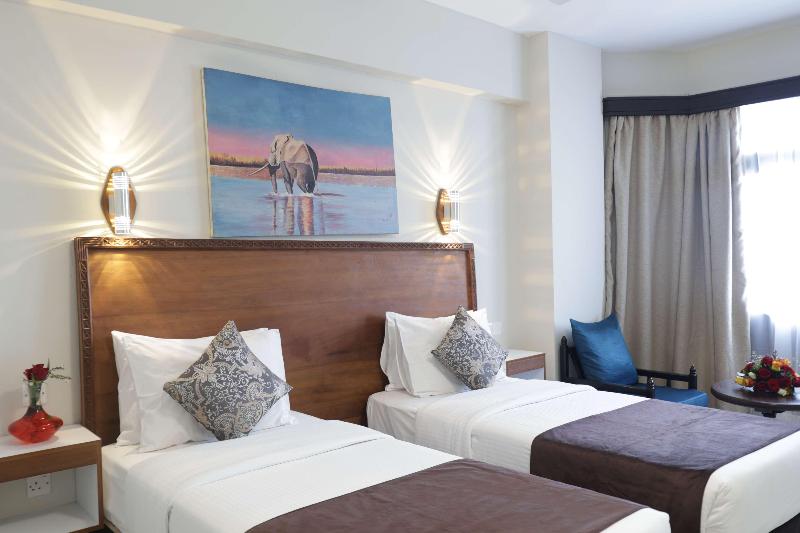 Hotel Sapphire image