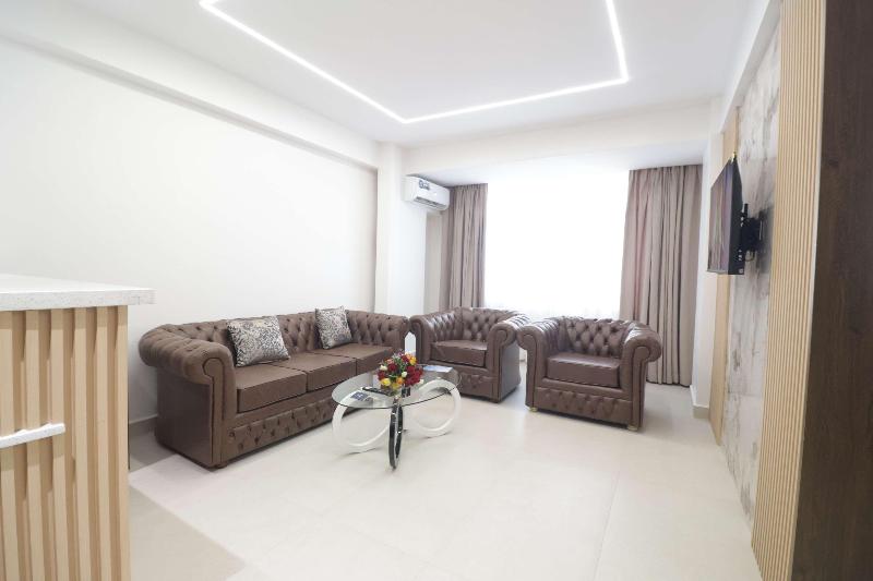 Hotel Sapphire image