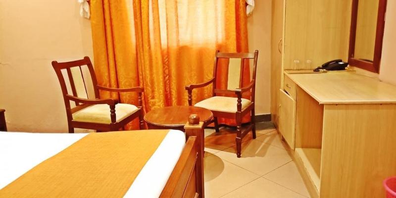 Regency Park Hotel image