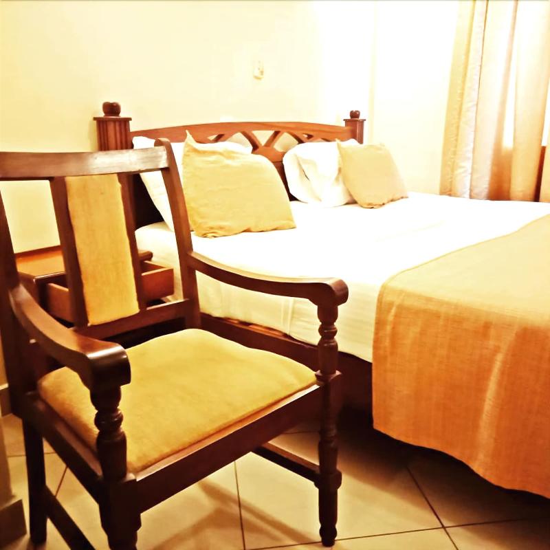 Regency Park Hotel image