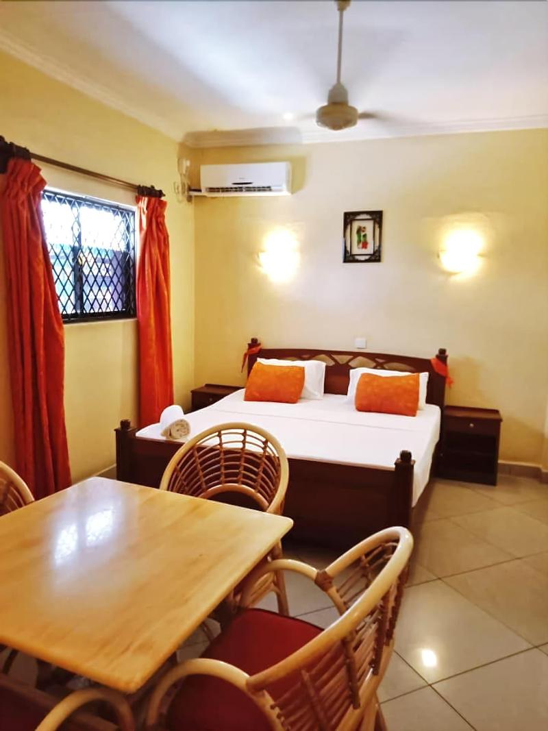 Regency Park Hotel image